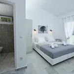 Lefki Penzion