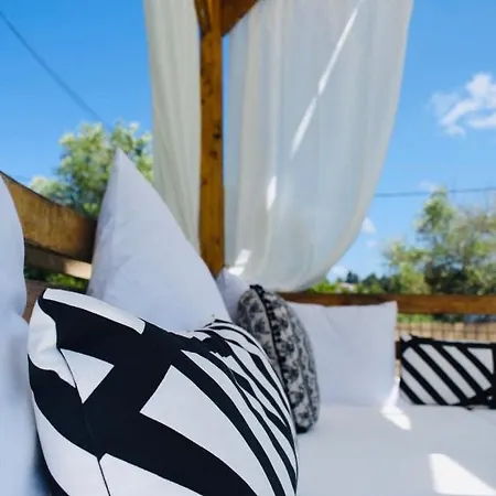 Lefki Guest house Polychrono