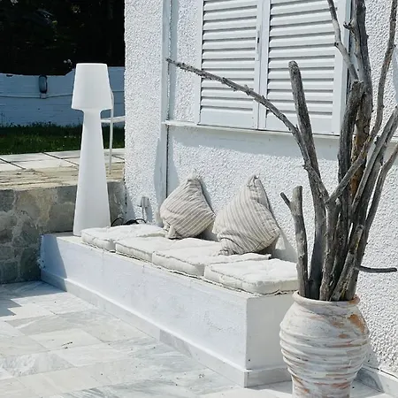 Lefki Guest house *