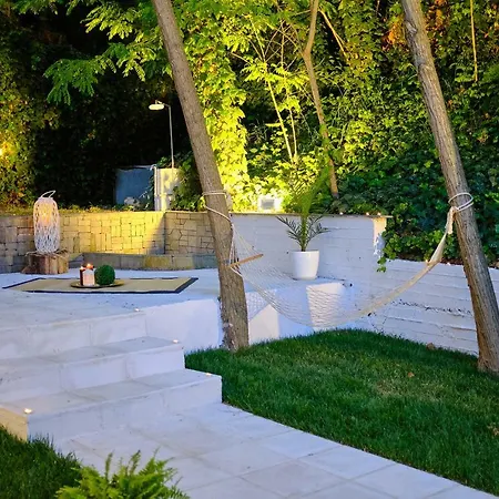 Guest house Lefki