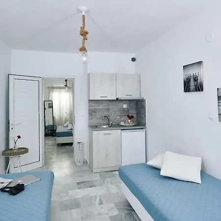 Lefki Pensión 3*