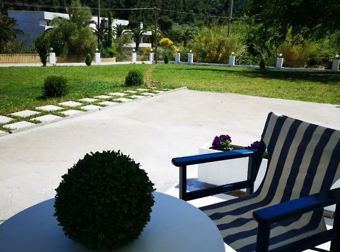 Lefki Pensjonat Polychrono