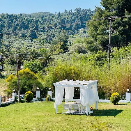 Lefki بوليخرونو